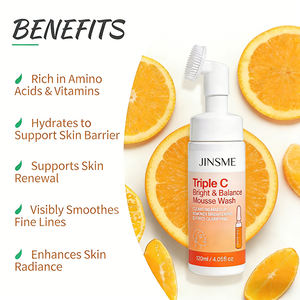 Crème nettoyante moussante OEM à la vitamine C et au niacinamide 120 ml, nettoyage doux, antioxydant, exfoliant, apaisant, soin hydratant de la peau - Product Image 3