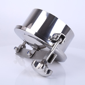 Tapa de Alcantarilla Sanitaria de Acero Inoxidable 304/316 YAB con Apertura Rápida, Volante, Tira de Presión y Brida para Presión Atmosférica - Product Image 2