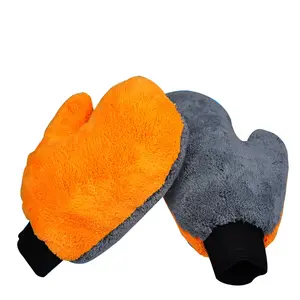 Fred Coral Plush Bear Palm Manoplas de limpieza de coches Belleza Manopla de lavado de coches Guantes de pulgar Suministros de limpieza de coches para el hogar