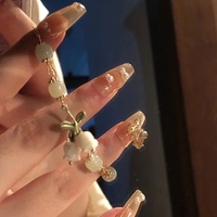Nouveau bracelet en fer électroplaqué avec fleur de muguet, pendentif en pierre naturelle pour femme, design réglable, cadeau parfait