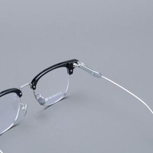 Lunettes unisexes demi-cerclées ovales en titane doré, légères et durables, design sans monture, verres de prescription, <span class=keywords><strong>correction</strong></span> <span class=keywords><strong>optique</strong></span> pour la myopie - Product Image 3