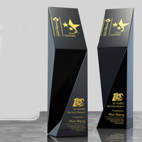 Trophée en cristal noir de haute qualité pour le personnel Prix exquis de conception anti-épidémique créative pour le football de basket-ball de badminton
