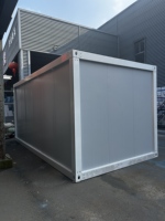 Maison conteneur principale pour station - Design contemporain respirant, garantie 5 ans, support technique en ligne