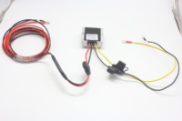 Módulo Aislado de CC a CC con Entrada de 12.8-36V y Salida de 14V 8A, Conjunto de Cable de Cargador Inversor con Fusible de 15A, Anillo SAE/M8, PVC, para Motocicleta/Automóvil