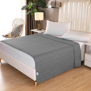 Couverture lestée 10 kg, gris foncé, garnissage en billes de verre, design moderne, utilisation printemps-automne, portable, soulagement du stress et de l'anxiété - Product Image 1