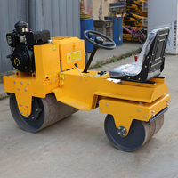 Tout nouveau petit rouleau de route 0.75T assis 750Kg compacteurs de sol Construction rouleau compresseur de route avec moteur Euro5