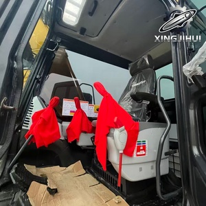 Excavatrice Komatsu PC130 de 13 tonnes, d'occasion, de marque japonaise, moteur Cummins, excavatrice sur chenilles, petite excavatrice d'occasion, provenance Japon. - Product Image 3