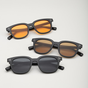 Gafas de Sol Modernas y Personalizadas para Hombre, Gafas de Sol de Diseñador al por Mayor, Lentes con Protección Anti-Reflejante para Mujer, Modelo 2327 - Product Image 2