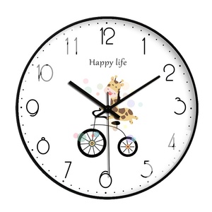 Reloj <span class=keywords><strong>de</strong></span> Pared Infantil <span class=keywords><strong>de</strong></span> 20CM (8 Pulgadas) con Diseño <span class=keywords><strong>de</strong></span> Dibujos Animados, Analógico, Silencioso, <span class=keywords><strong>de</strong></span> Cuarzo, para Sala <span class=keywords><strong>de</strong></span> Estar y Dormitorio - Product Image 2