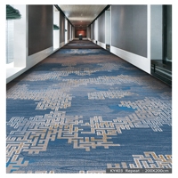 Tapis imprimé en polyester en gros directement de l'usine pour couloir d'hôtel en stock – Tapis de luxe mur à mur