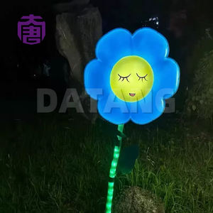 Lámpara Decorativa con Motivo de Flor Sonriente Bailarina y Colorida, IP65, Solución de Iluminación Decorativa Atractiva para Festivales y Parques - Product Image 3
