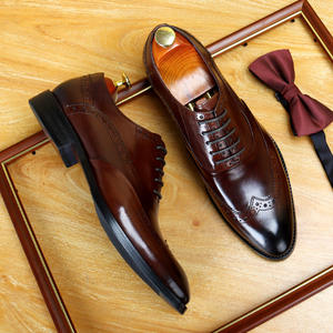 Chaussures de marche pour hommes en cuir véritable à enfiler, à bout pointu, avec empeigne ajourée, confort optimal et soutien de la voûte plantaire, pour toutes les saisons - Product Image 1