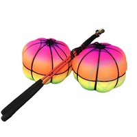 Ballon de football gonflable en plastique lumineux arc-en-ciel en forme de citrouille - Jouet de fitness pour enfants et adultes - Vente en gros