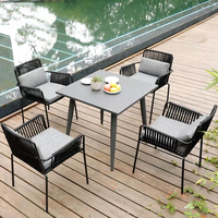 Outdoor Massivholz Tisch und Stuhl Set Freizeit Balkon Innenhof einfache Mode Restaurant Garten Rattan Stuhl