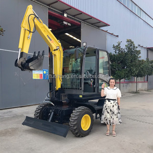 China Wheel <b>Excavator</b> <b>Machine</b> 4 Ton for Sale - Product Image 2