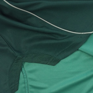 HEALY Gepersonaliseerde geborduurde retro groene voetbalshirts met piping, op maat gemaakte ademende trainingsvoetbalshirts voor heren - Product Image 4