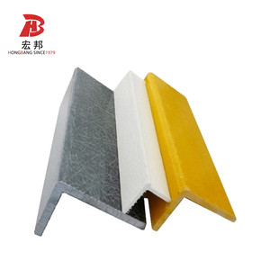 Degrau de Segurança Industrial Antiderrapante em FRP com Borda de Fibra de Vidro Amarela e Serviços de Dobragem e Corte - Product Image 6