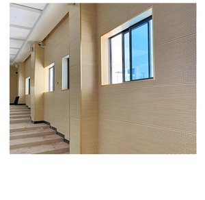 Panneaux muraux intérieurs modernes en WPC Lambrin, mousse acoustique 3D insonorisante, revêtement décoratif pour hôtels et écoles - Product Image 6