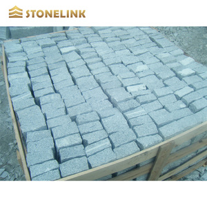 Đá Lát Cobble Hình Khối Trung Quốc Làm Giá Rẻ Ánh Sáng Màu Xám Đá Lát Đá Hoa Cương Nhỏ Đá Cuội Cho Ngoài Trời Lát Đường Lái Xe - Product Image 1