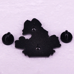Épingles en émail, badges de revers et broches <span class=keywords><strong>manga</strong></span> sur le thème des jeux de rôle (RPG), des donjons, du D&D, des dés de dragon et des dés D20, pour femmes, accessoires de mode, bijoux et cadeaux - Product Image 2