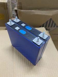 แบตเตอรี่ลิเธียมไอรอนฟอสเฟต Ksafe 50Ah 100Ah 3.2V 8000 รอบ สีฟ้า - Product Image 6