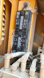 Escavatore Idraulico Gommato Hyundai R210W-VS - Product Image 2