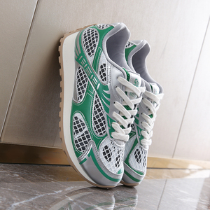 2025 automne tendance haute qualité femmes Designer baskets rembourrées et légères chaussures de Style de marche livraison directe - Product Image 5