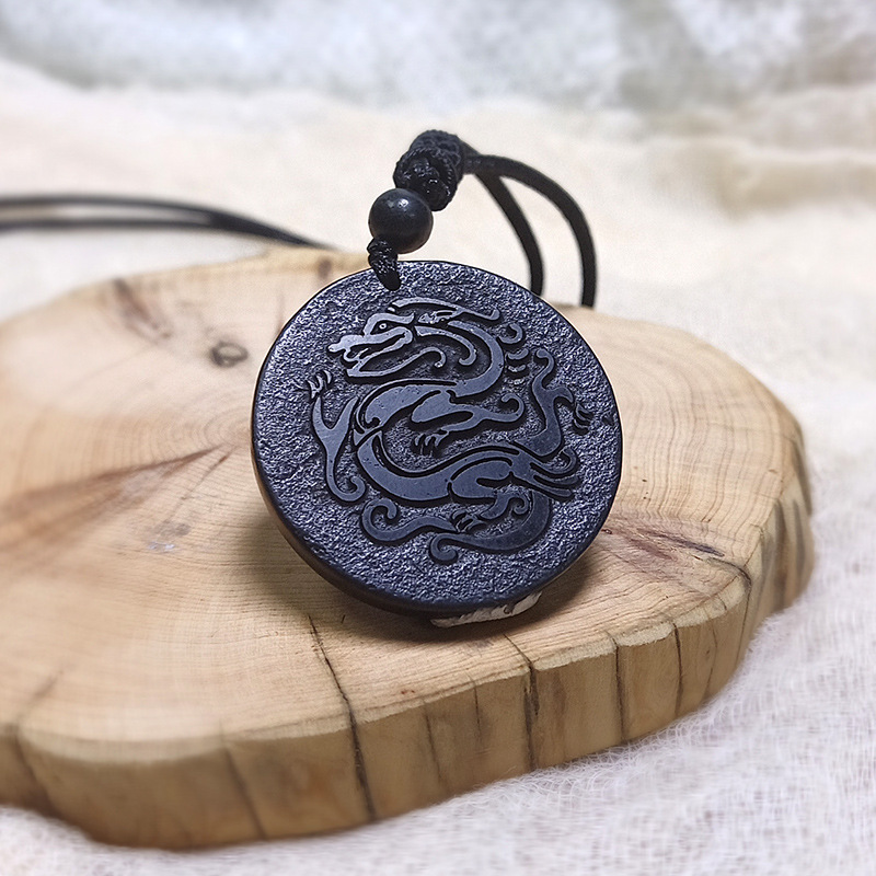 Dragon Brand à motifs nuageux