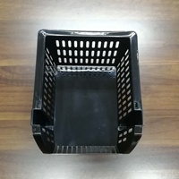 Panier carré empilable en plastique PP recyclable, design découpé, lavable, options multicolores pour la vaisselle, les ustensiles de cuisine et l'usage domestique