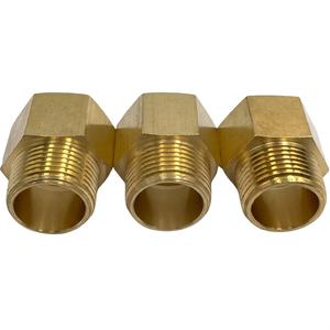 Adaptateur hexagonal mâle-femelle en laiton sur mesure - Product Image 1