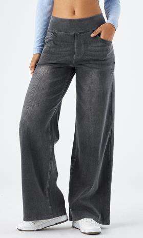 สีเทาปานกลาง