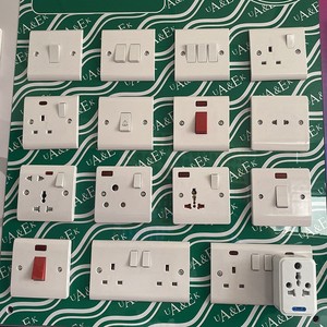 Duy Nhất Khung Tường Ổ Cắm Cho Châu Phi Trung Đông Anh Tường Ổ Cắm 2 AC Đen Vàng Trắng Năm Lỗ Phổ Tường 10A - Product Image 2