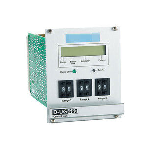 Unidad de Control de Seguridad y Monitoreo D-UG660 0/4-20mA, Nueva, 100% Original, con Pantalla LCD, 24V DC/115-230V AC, para Calderas y Quemadores - Product Image 1
