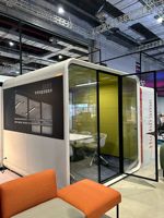 Cabine d'audiométrie mobile modulaire en alliage d'aluminium de haute qualité, design contemporain, éclairage LED, pour 6 à 8 personnes, amovible