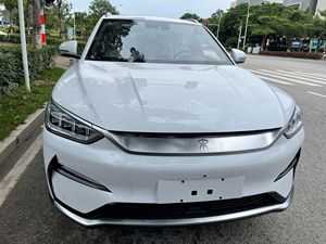 BYD Song Plus EV 2024, bon prix, fabriqué en Chine, pour <span class=keywords><strong>taxi</strong></span> et usage familial, <span class=keywords><strong>5</strong></span> places, 2 roues motrices, batterie lithium ternaire, véhicule à énergie nouvelle - Product Image 2