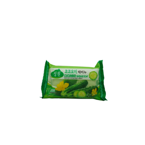 Savon Revitalisant au Concombre pour un Gommage Quotidien Doux et une Nettoyage Matinal Rafraîchissant - Product Image 1