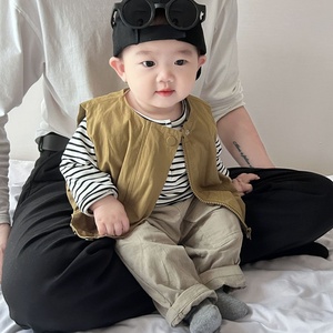 Tenue de printemps pour garçons, style coréen, vêtements pour bébés pour les sorties - Ensemble de gilets polyvalents pour bébés garçons - Product Image 4