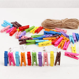 100 <span class=keywords><strong>mini</strong></span>-pinces <span class=keywords><strong>à</strong></span> <span class=keywords><strong>linge</strong></span> en <span class=keywords><strong>bois</strong></span> colorées pour photos, clips en <span class=keywords><strong>bois</strong></span> pour affiches, présentoirs d'œuvres d'art, cartes décoratives suspendues - Product Image 1