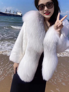 Cape de luxe en vraie fourrure de vison <span class=keywords><strong>blanc</strong></span> avec grand col en fourrure de renard, <span class=keywords><strong>boléro</strong></span> en fourrure de vison véritable, veste courte en fourrure pour <span class=keywords><strong>femme</strong></span>, manteau d'hiver - Product Image 6
