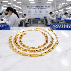 <span class=keywords><strong>Bracciale</strong></span> a Catena in <span class=keywords><strong>Acciaio</strong></span> Inossidabile Placcato Oro 18K di Alta Qualità Pronto per la Spedizione, Gioielli di Moda per Donne - Product Image 6