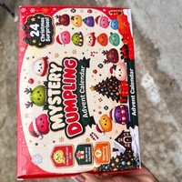 Calendrier de l'Avent Mystérieux à 24 Jours : Boîte Surprise Fidget Squishy en Forme de Boulette Française – Cadeau Festif