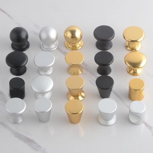 Meuble de rangement moderne noir et or style antique avec poignées en laiton, poignées de tiroir et boutons de porte d'armoire de cuisine - Vente chaude - Product Image 2
