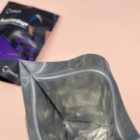 Emballage de sac à fermeture éclair de sport personnalisable Bandage du genou Pochettes debout avec fermeture à glissière pour vêtements Échantillon gratuit quantité minimale de commande 100PCS