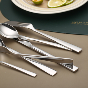 ชุดช้อนส้อมมีดสแตนเลส 304 รุ่นใหม่ สำหรับโรงแรมและร้านอาหาร - Product Image 4