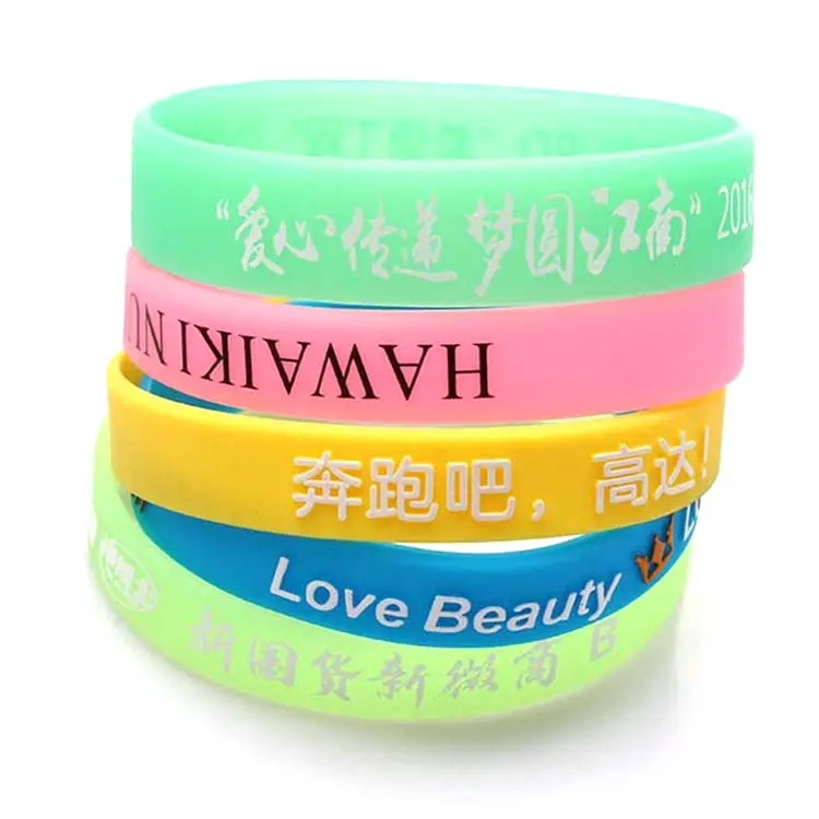 <span class=keywords><strong>रंग</strong></span>ीन फैशन <span class=keywords><strong>सिलिकॉन</strong></span> कंगन रबर wristband के साथ कस्टम लोगो