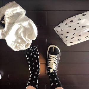 Индивидуальный дизайн, носки Tabi с 2 пальцами, японские жаккардовые хлопковые Модные мужские и женские носки - Product Image 6