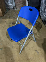 Chaise pliante robuste en plastique de 300 lb avec structure en tube d'acier pour conférences, églises, auditoriums et événements de location