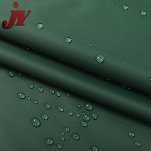 <span class=keywords><strong>Tissu</strong></span> 100% polyester enduit d'argent résistant à l'eau <span class=keywords><strong>tissu</strong></span> <span class=keywords><strong>de</strong></span> doublure <span class=keywords><strong>de</strong></span> <span class=keywords><strong>toit</strong></span> <span class=keywords><strong>de</strong></span> <span class=keywords><strong>voiture</strong></span> - Product Image 4