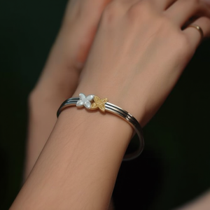 สร้อยข้อมือแฟชั่นเสน่ห์ ดีไซน์สวย ทนทาน ผลิตจากสแตนเลสสตีล 316L ชุบทอง PVD เหมาะสำหรับผู้หญิง - Product Image 3