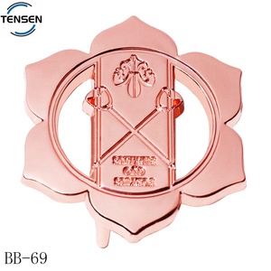 หัวเข็มขัดสีทองสลักลายนูนทรงแผ่นหนังสำหรับผู้หญิงเอว - Product Image 5